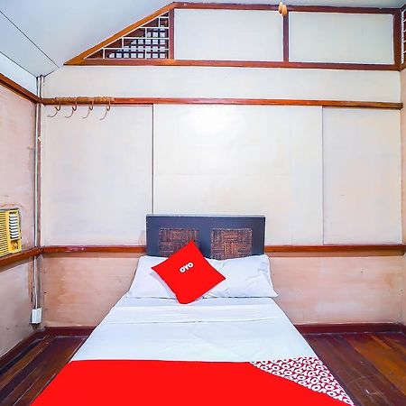 Oyo 775 Star Cove Bed And Breakfast Calaca Esterno foto