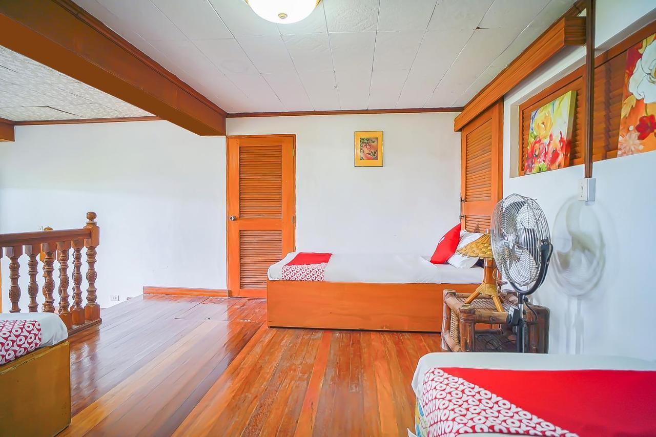 Oyo 775 Star Cove Bed And Breakfast Calaca Esterno foto