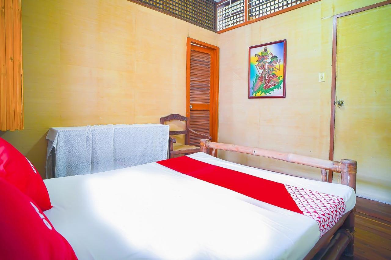 Oyo 775 Star Cove Bed And Breakfast Calaca Esterno foto