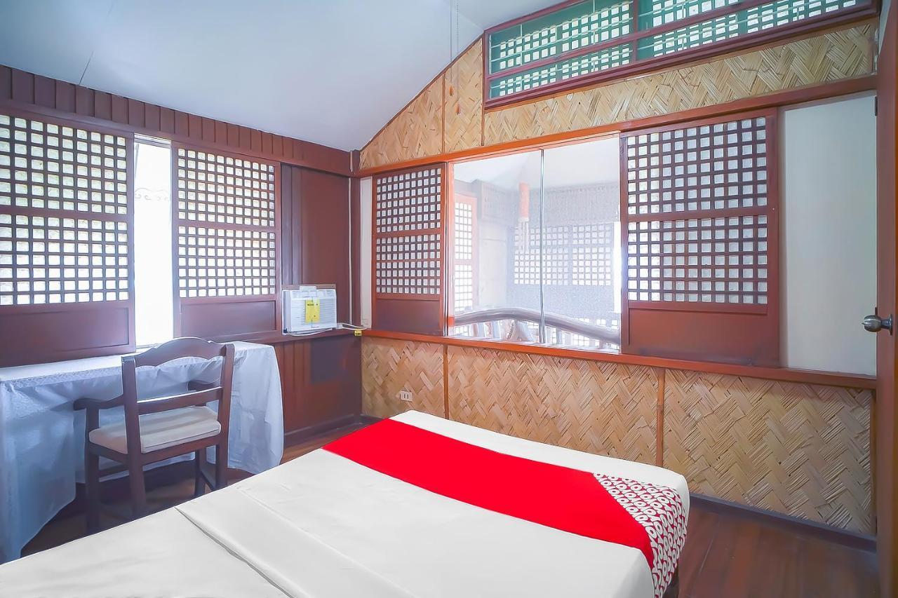 Oyo 775 Star Cove Bed And Breakfast Calaca Esterno foto