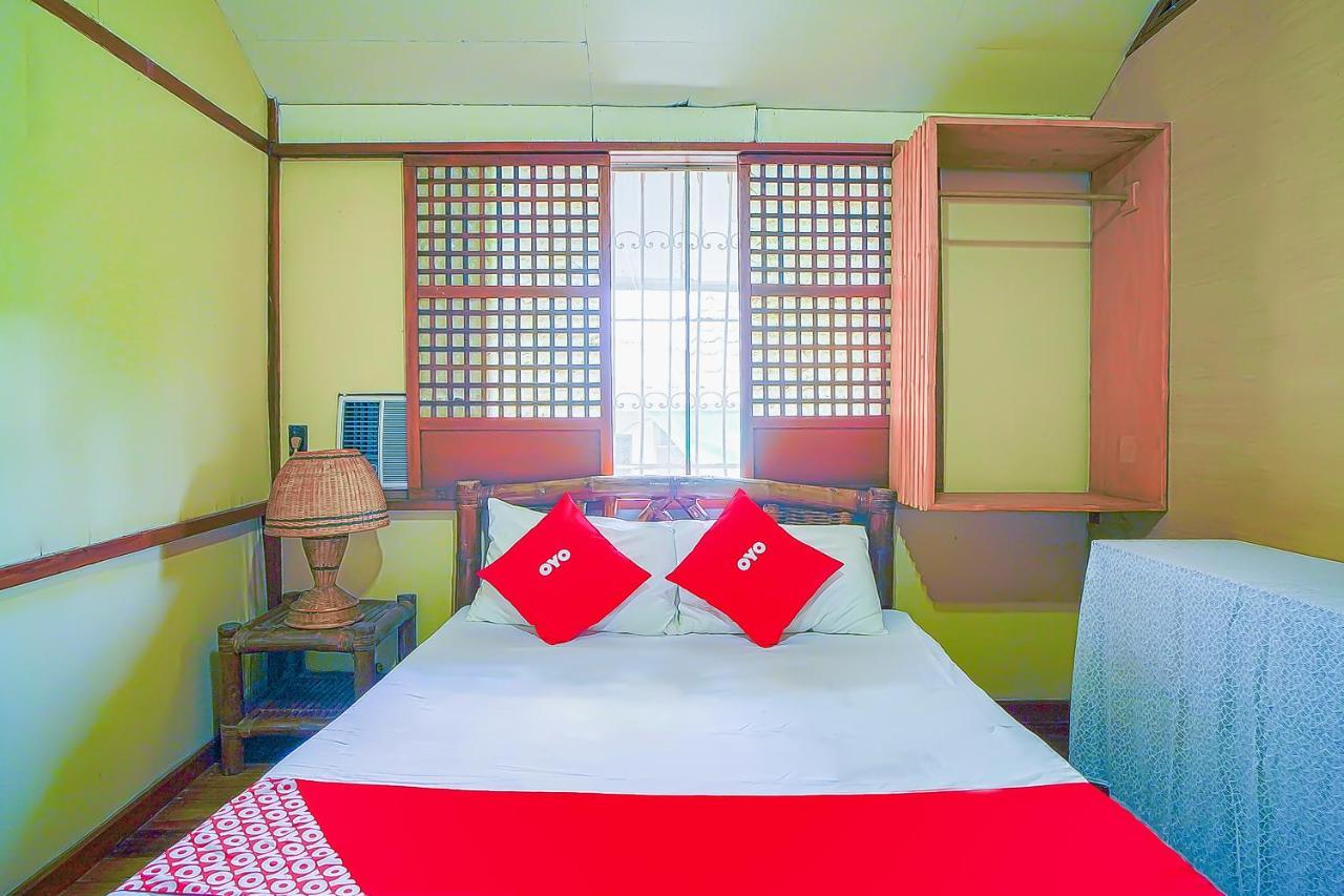 Oyo 775 Star Cove Bed And Breakfast Calaca Esterno foto