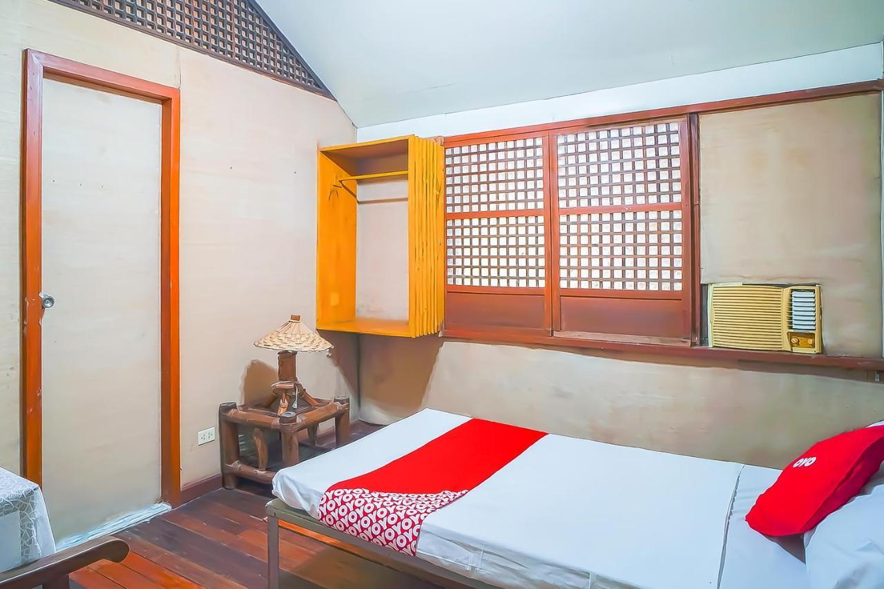 Oyo 775 Star Cove Bed And Breakfast Calaca Esterno foto